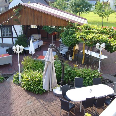 Pension Zur Harburg Hotel Uslar Bagian luar foto